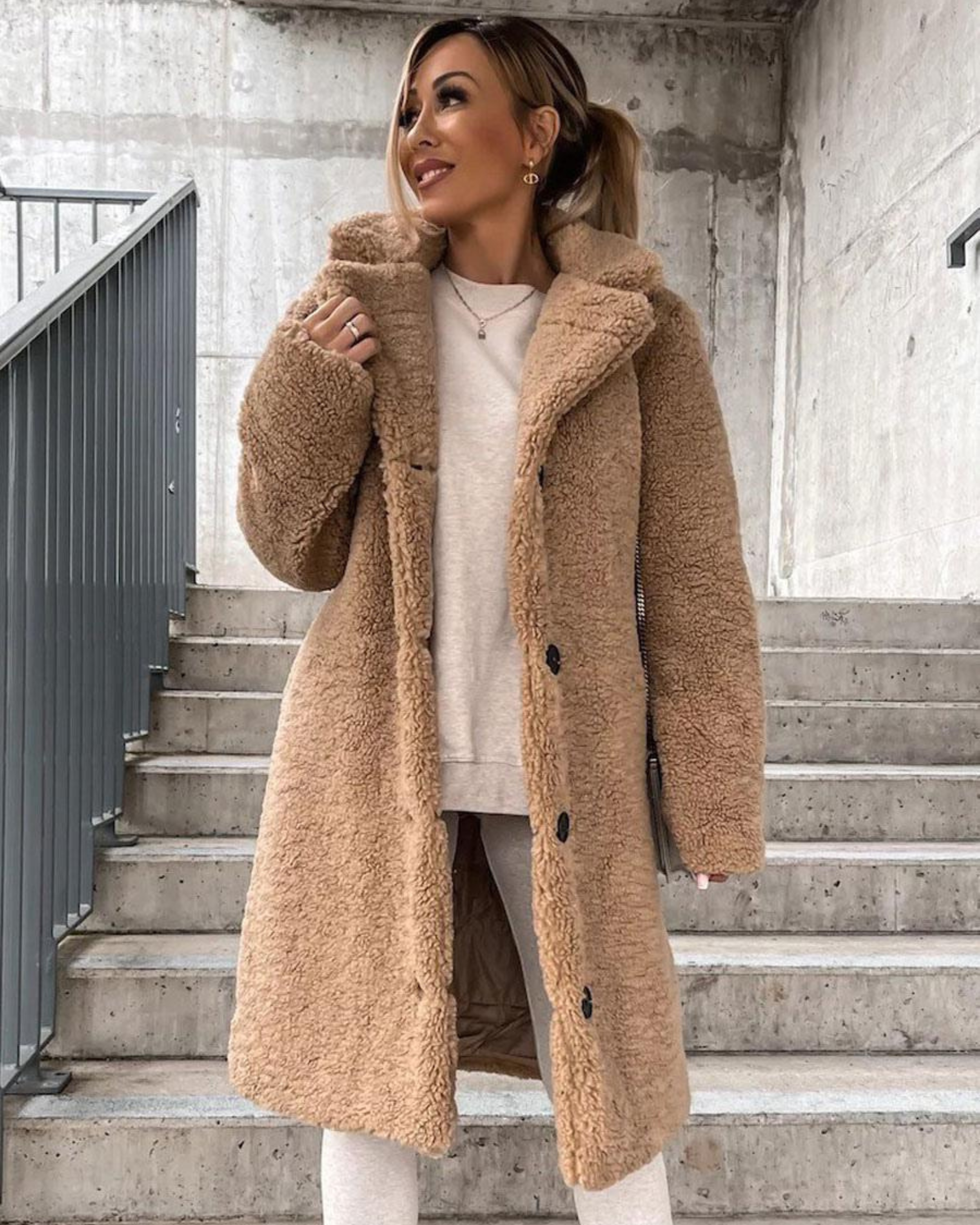 AROA - SUPREME SOFT TEDDY COAT ELE4584