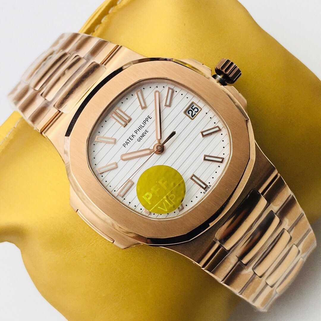 PATEK NAUTILUS 5711 ROSE GOLD WHITE DIAL