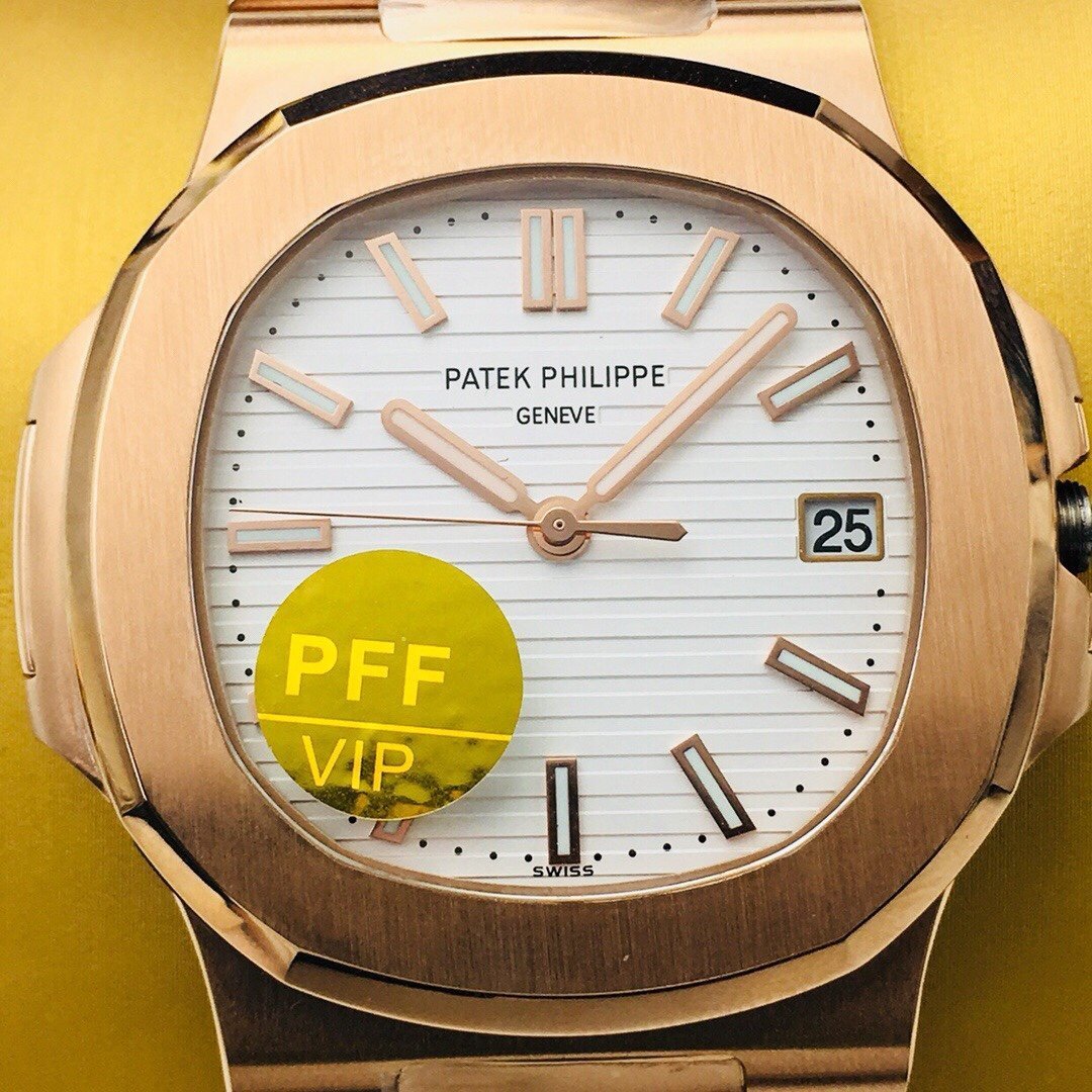 PATEK NAUTILUS 5711 ROSE GOLD WHITE DIAL