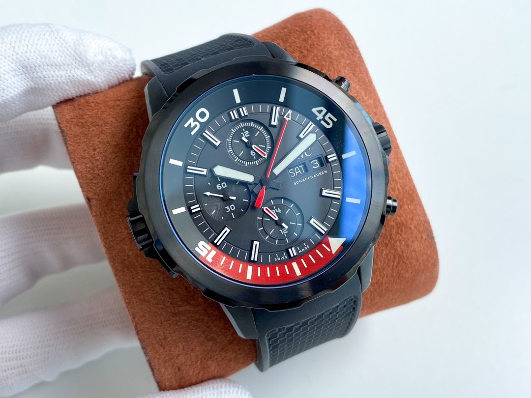 AQUATIMER EXPEDITION JAQUES YVES STEEL BLACK CASE