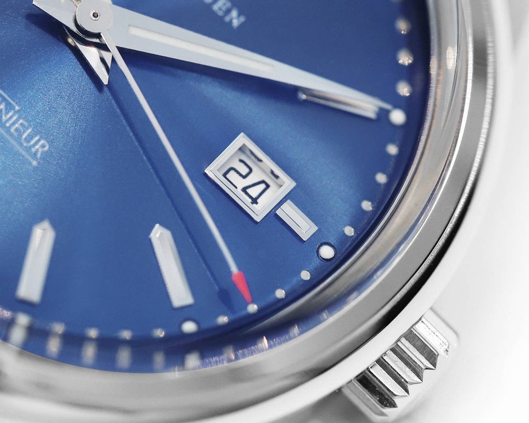 INGENIEUR AUTOMATIC LAUREUS BLUE DIAL