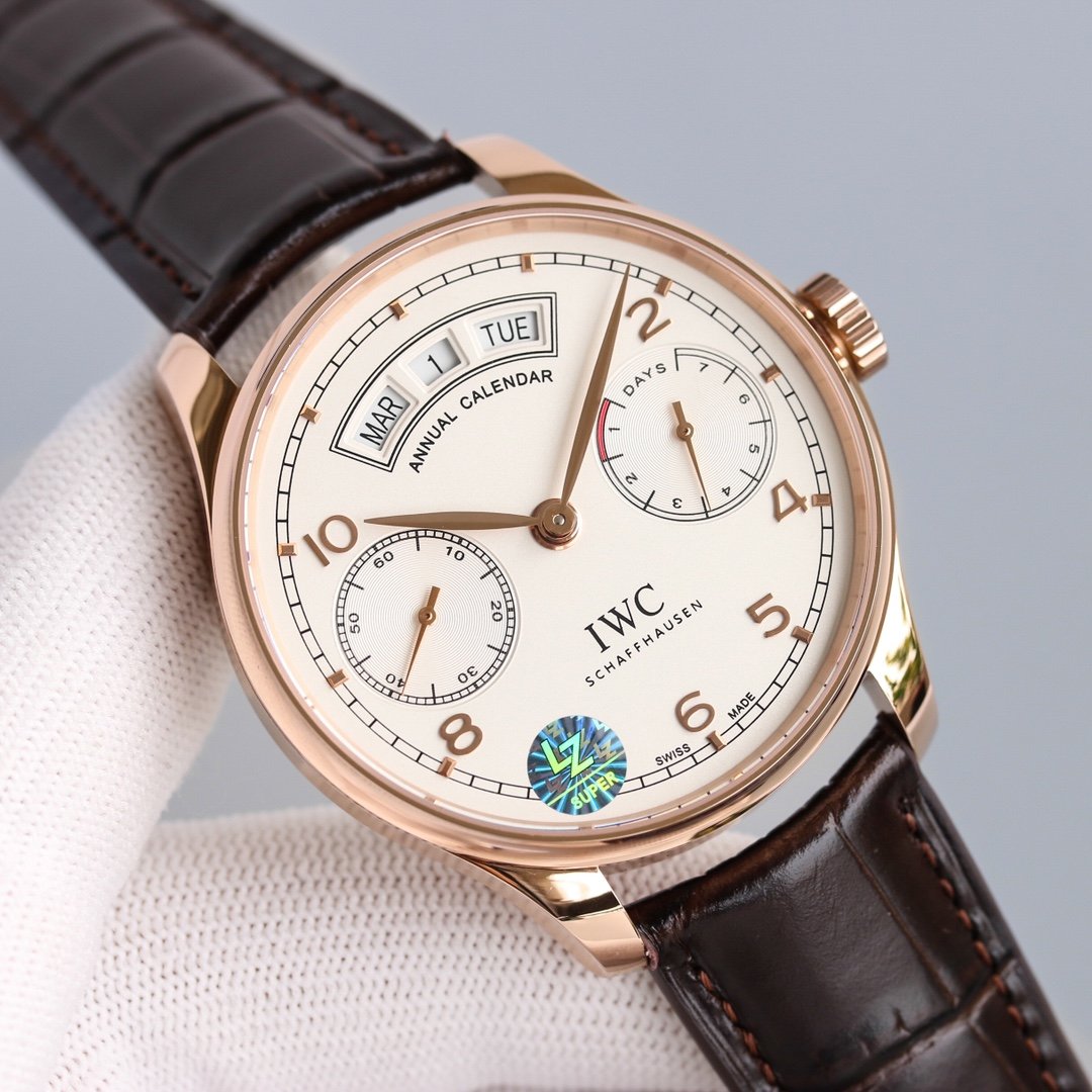 PORTUGUESE ANNUAL CALENDAR LEATHER STRAP