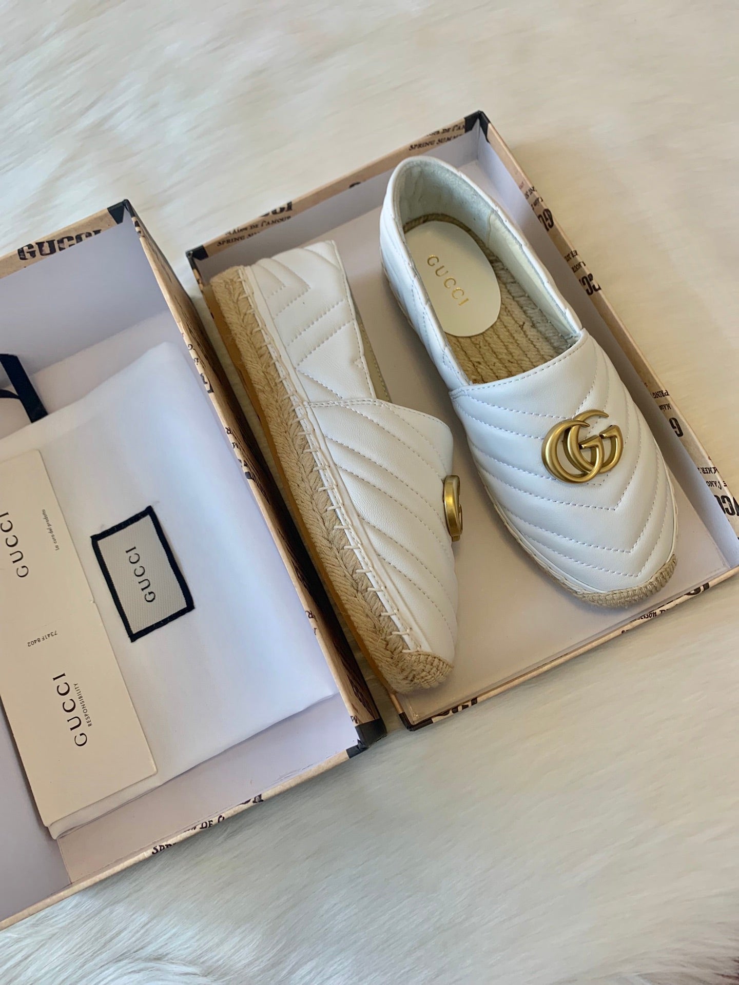Gucci 2025 Espadrilles White Gold Lambskin 564662