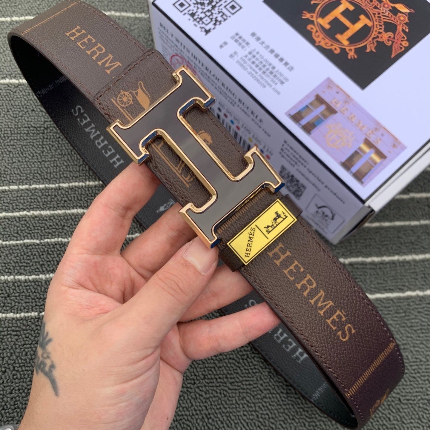 HM Belt 38mm Brown Black Cowhide Leather Black Gold Buckle 619094