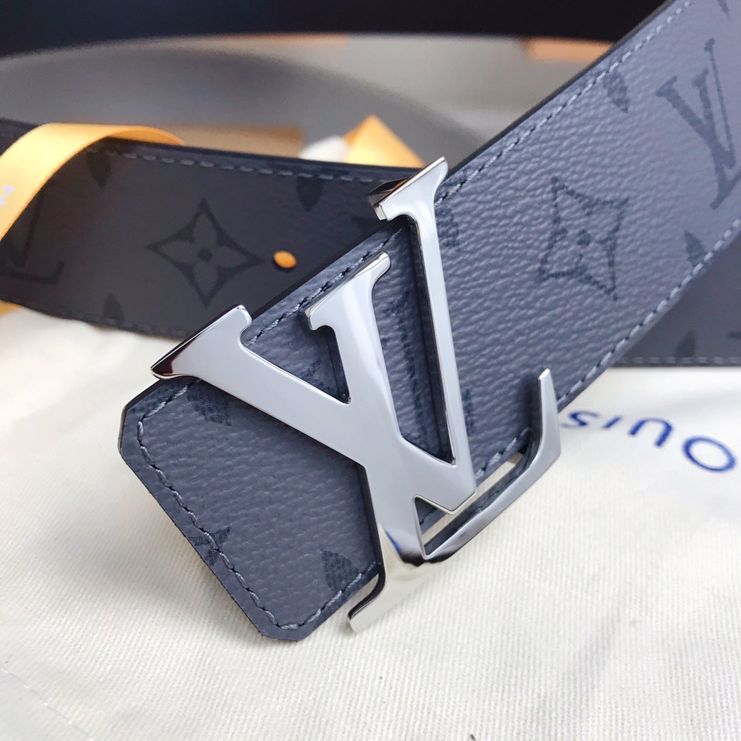 Louis Vuitton 2026 Initiales Belt 40mm Navy Blue Leather 215251