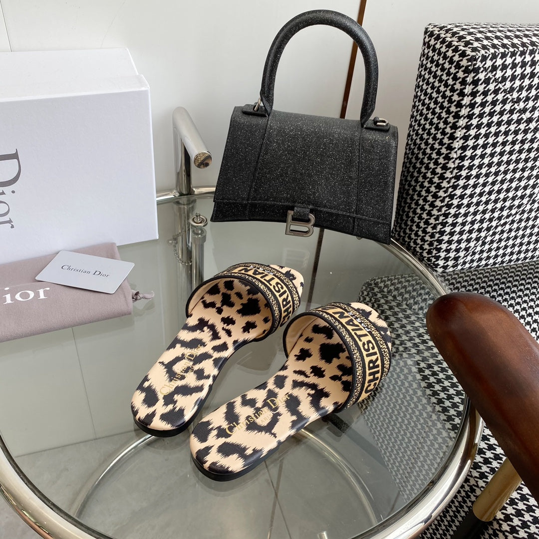 Dior 2026 Leopard Print Slipper Beige Black Cotton Cowhide 366219