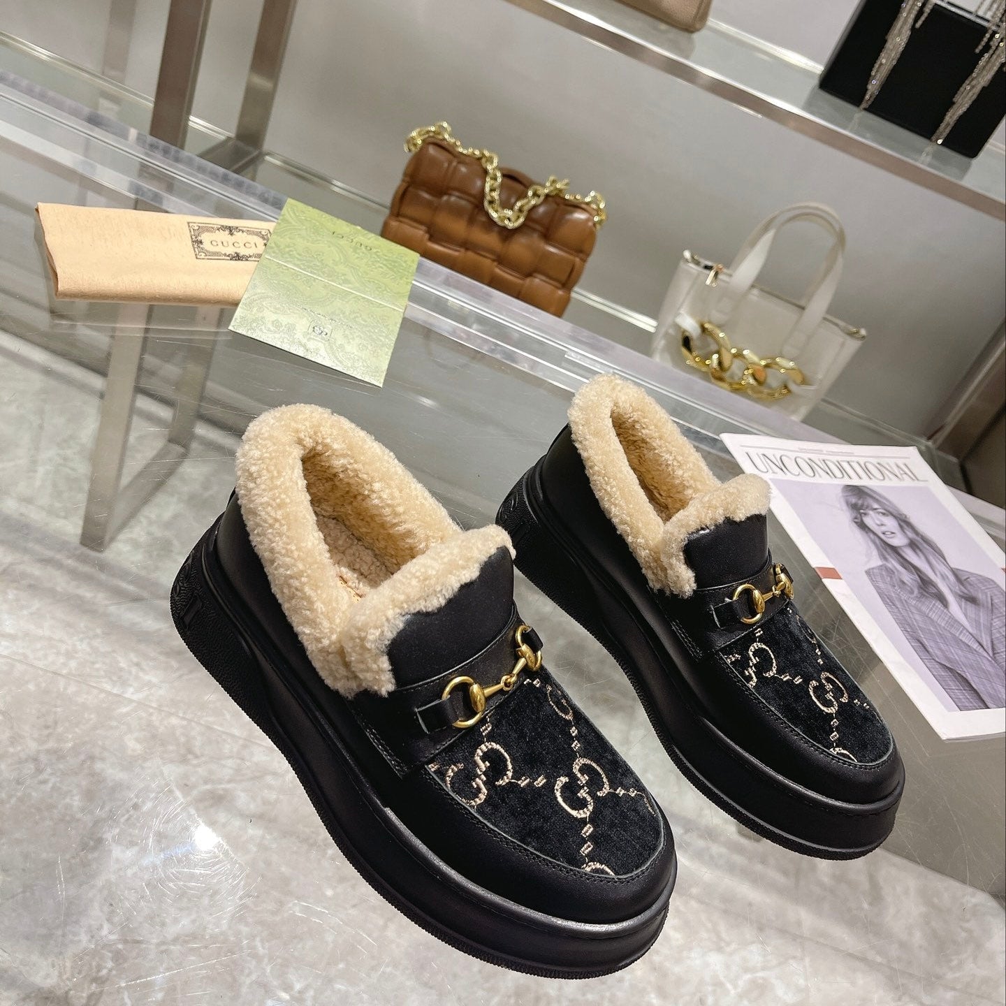 GG Snow Boots Black  Calfskin Suede Wool 576251