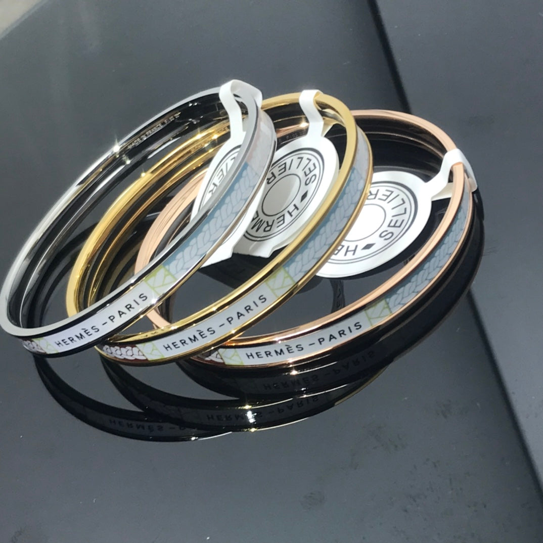 H Enamel Bangle White Blue Red Bracelet