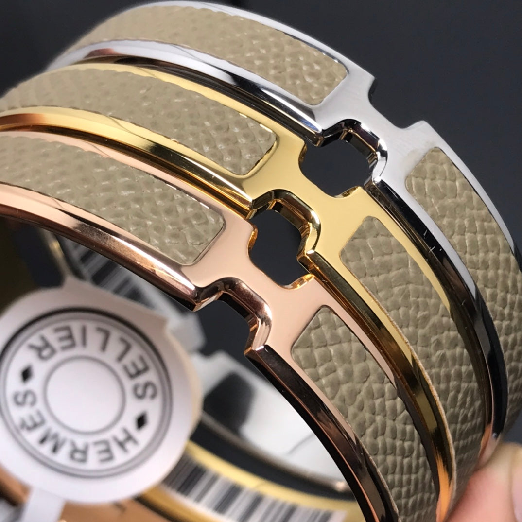 H Pig Nose Olive Bracelet