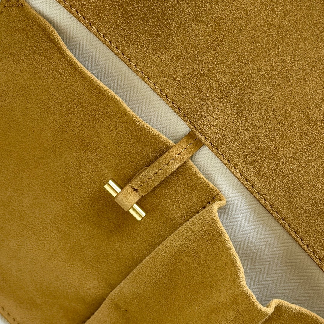 The Row Margaux 15 38cm Tote Bag In Suede