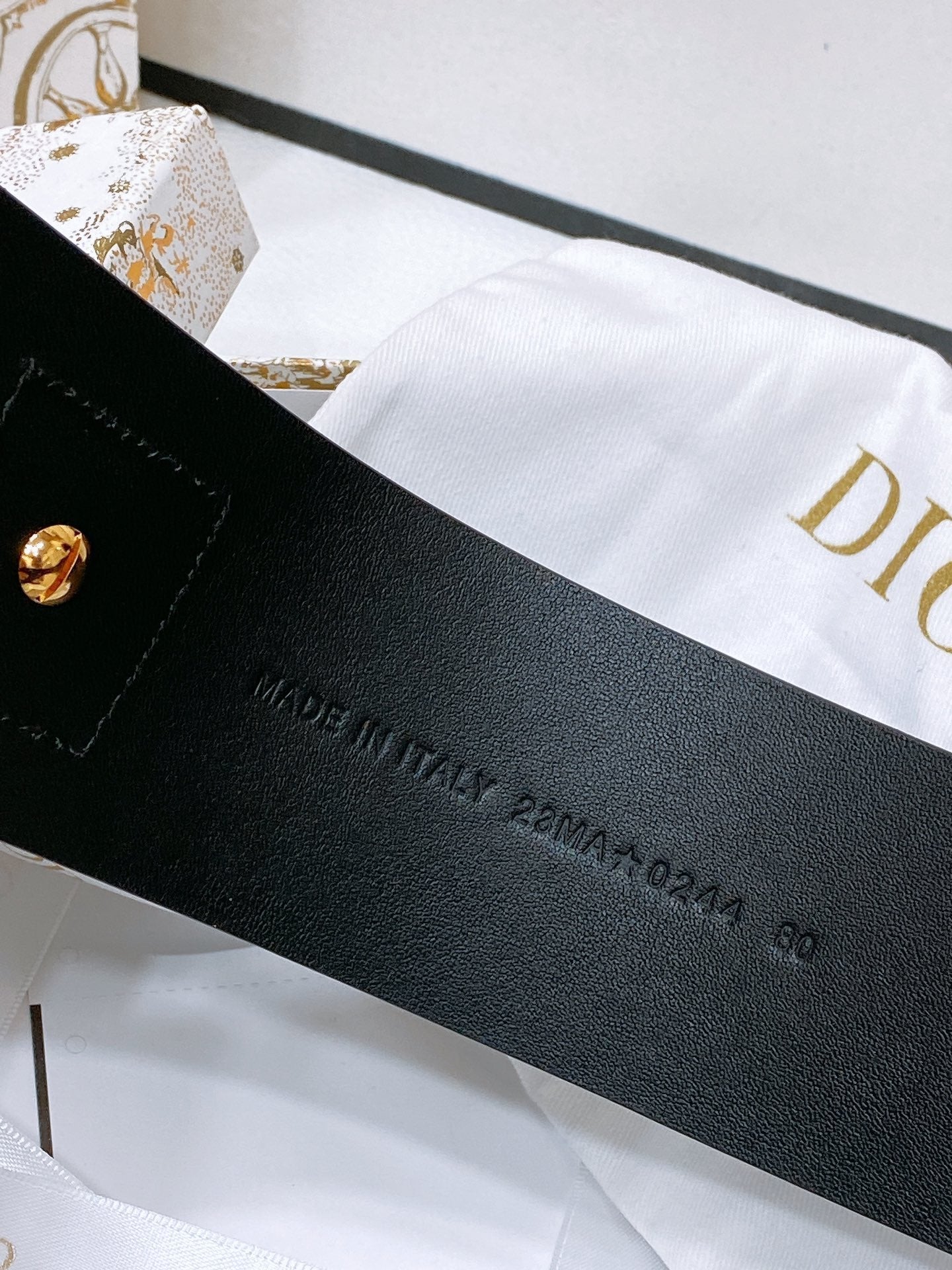 cd nolita belt black lambskin gold buckle