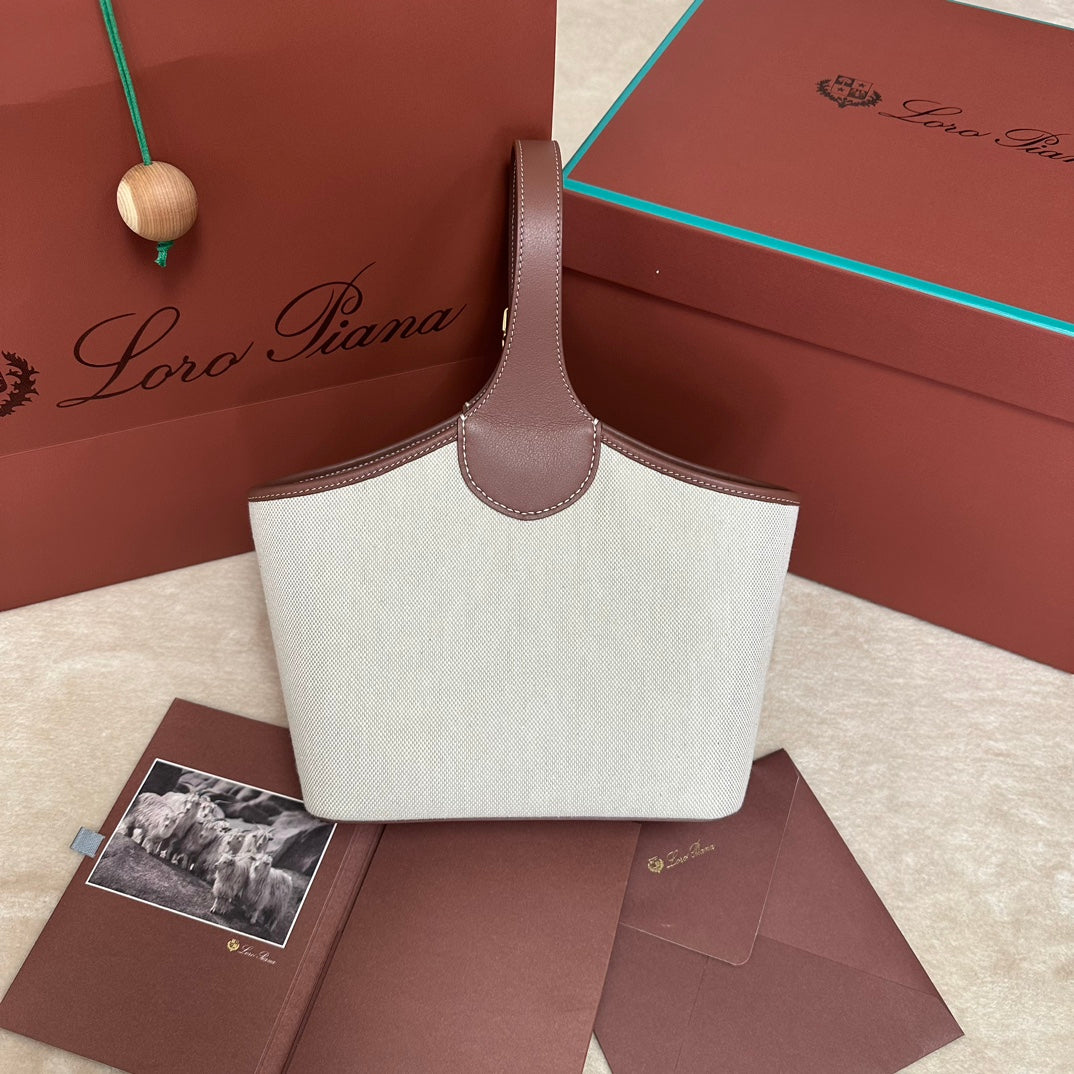 LP 2026 Bobbin Bucket Bag Natural/Caramel Sugar/Sun Gold Cotton Leather