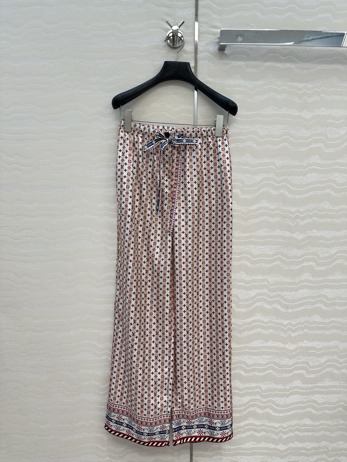 LV Monogram Floral Print Island Resort Pants Multicolor Silk