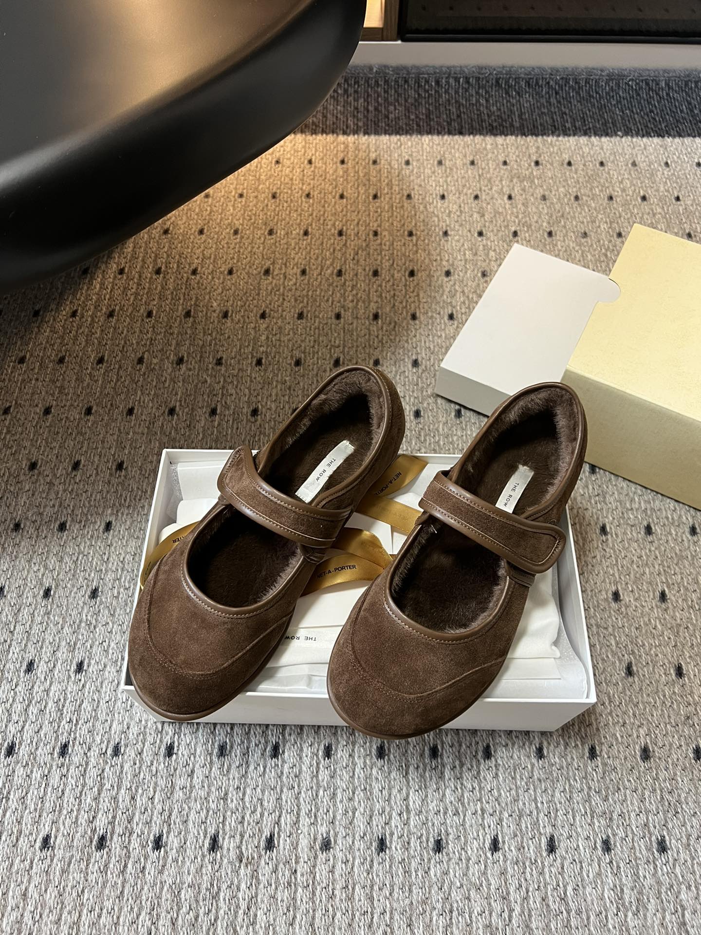 The Row 2025 Ballet Flat Brown Suede Wool 561591