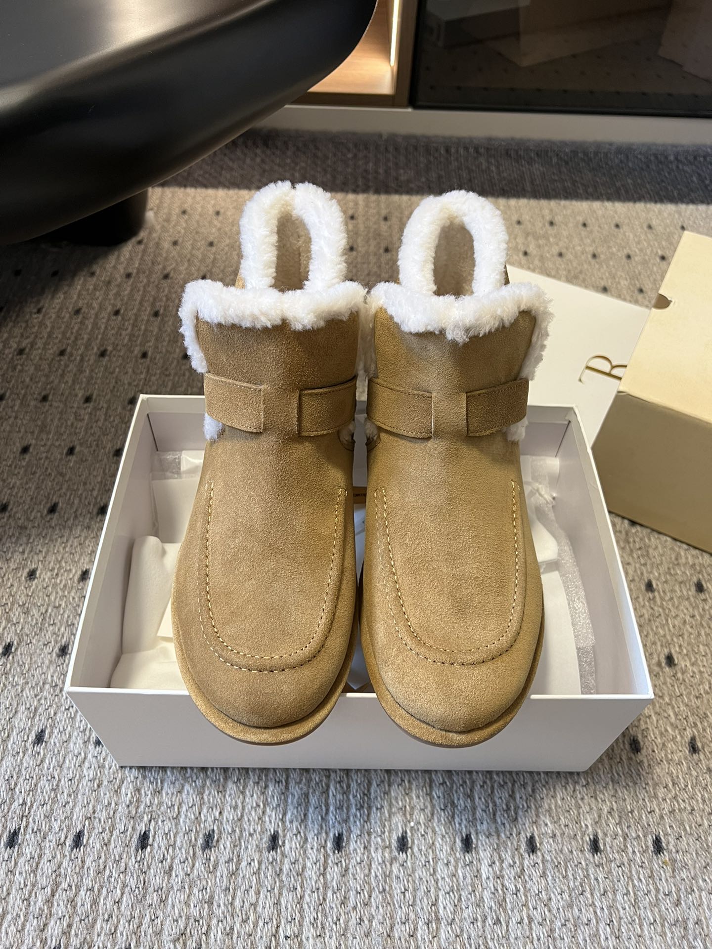 The Row 2025 Ankle Boot Tan White Suede Wool 561622