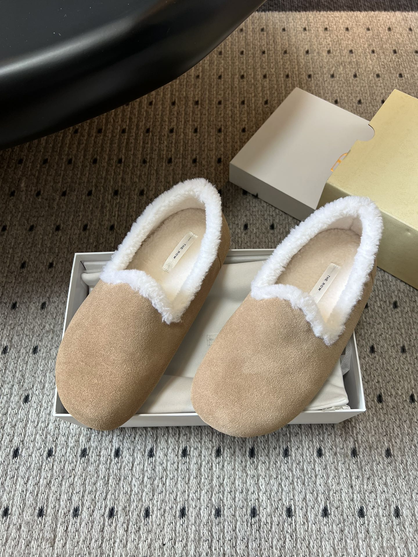The Row 2025 Loafer Beige White Suede Wool 561631
