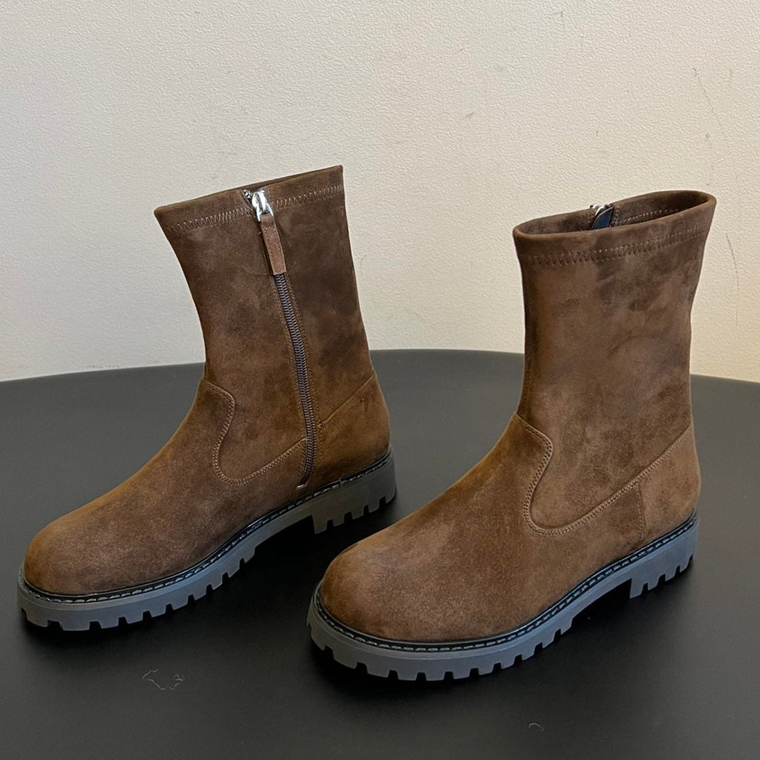 The Row 2025 Boot Brown Suede  561645