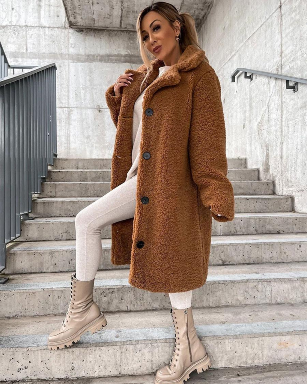 AROA - SUPREME SOFT TEDDY COAT ELE4584