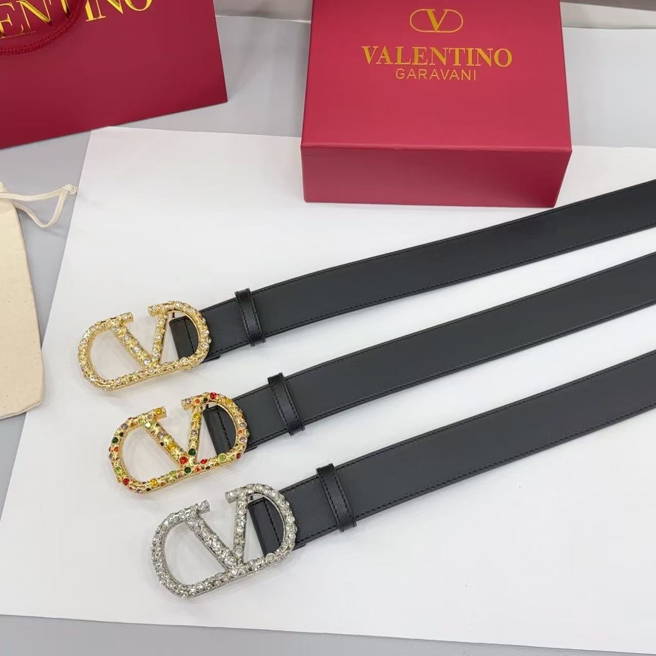 VT 2025 Garavani VLogo Signature Belt Black With Crystal-embellished Buckle