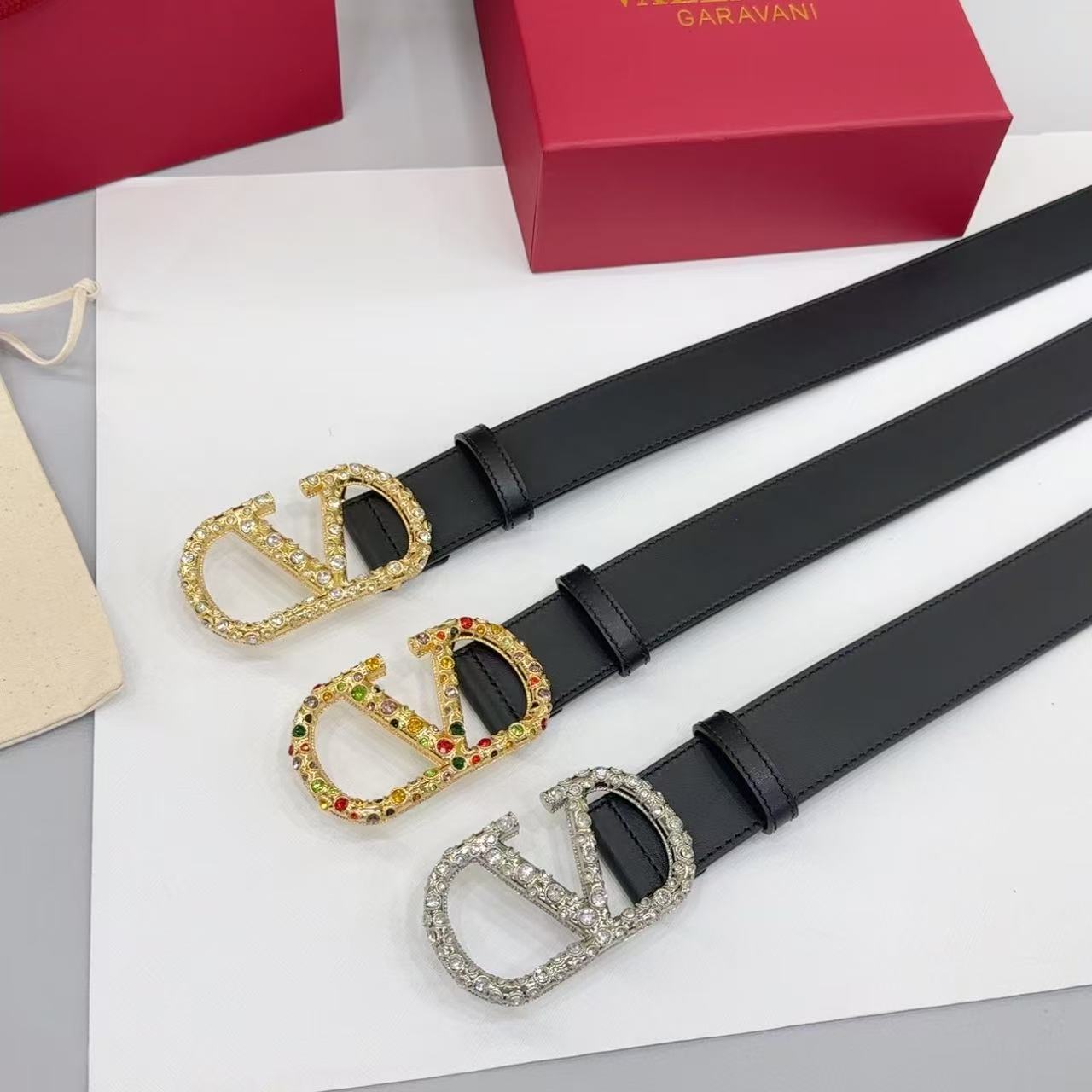 VT 2025 Garavani VLogo Signature Belt Black With Crystal-embellished Buckle