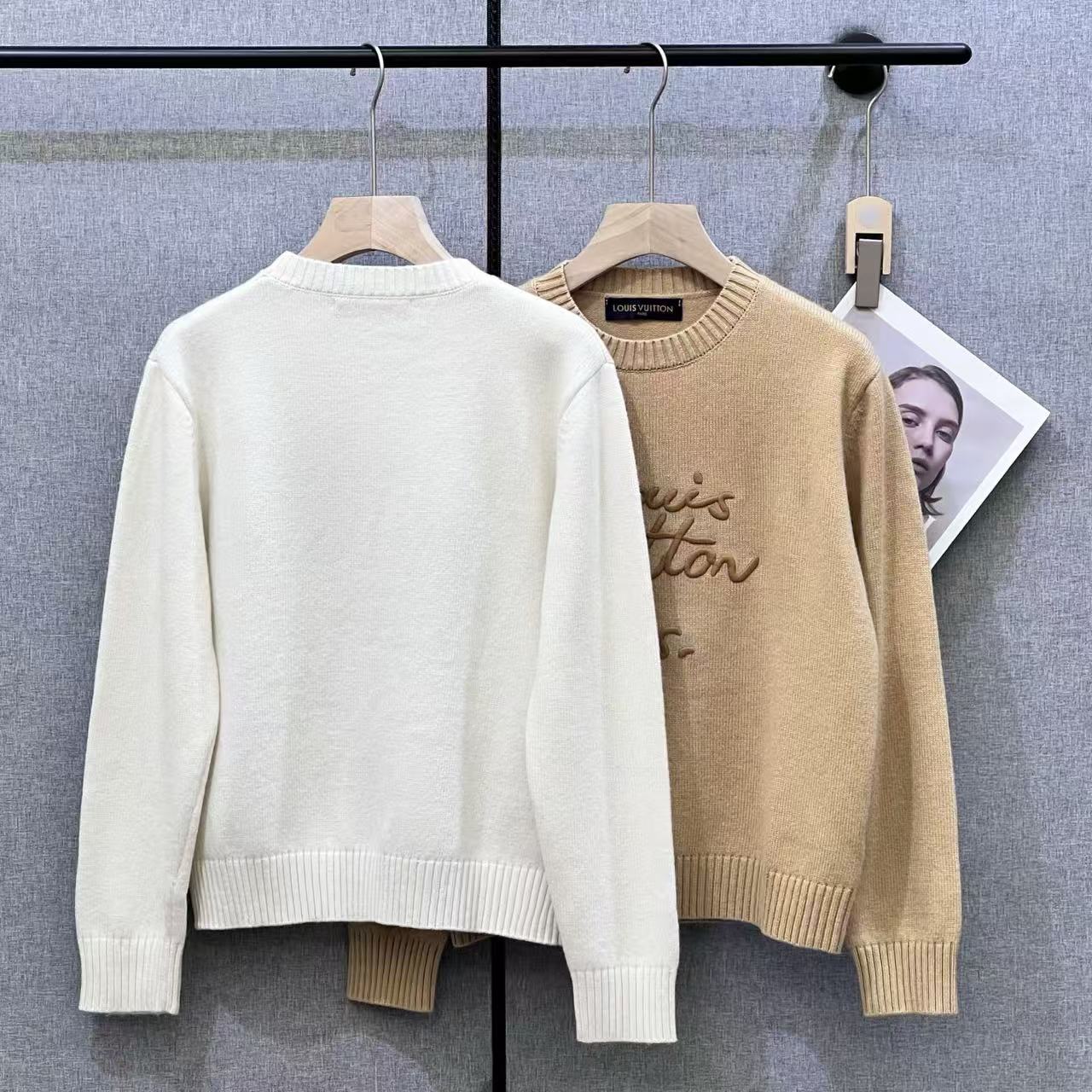 Louis Vuitton 2025 Cursive Signature Pullover Wool