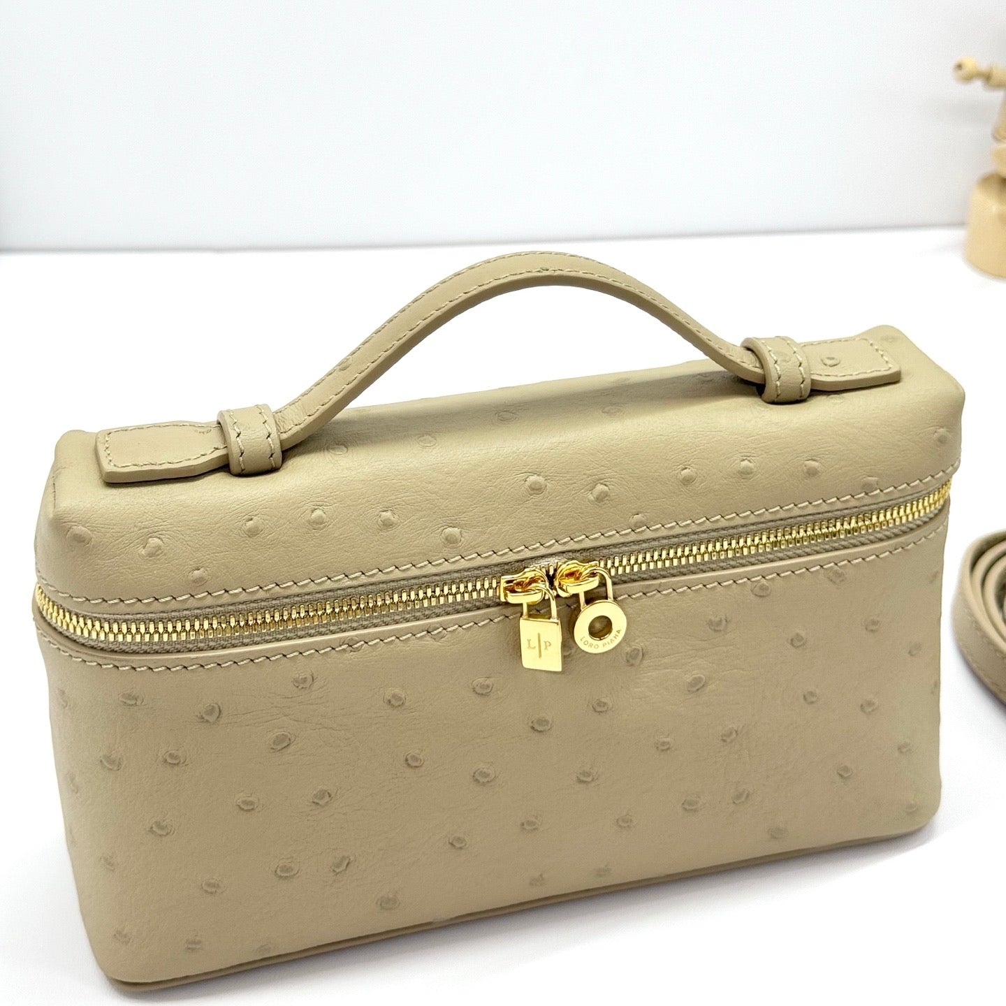 LP Extra Bag 19cm Ostrich Pattern Beige Gold Buckle Calfskin