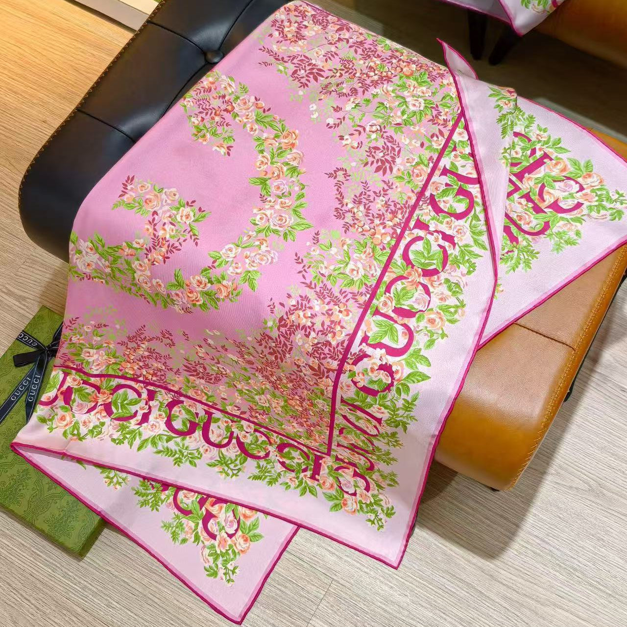 Gucci Interlocking G Floral Print Silk Pink Scarf