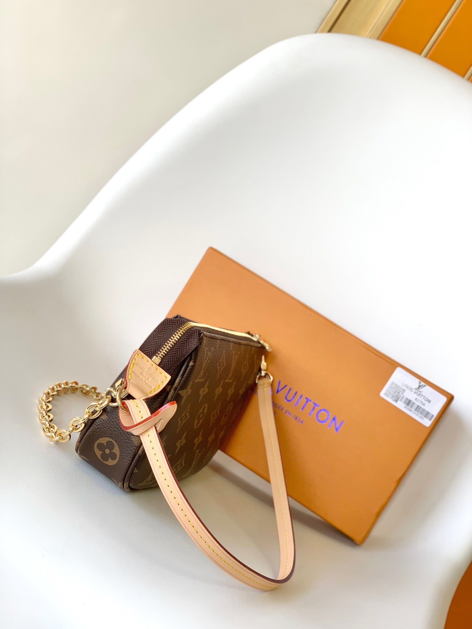 LV 2026 Pochette Accessoires Bag 23.5cm Brown Beige Canvas Cowhide