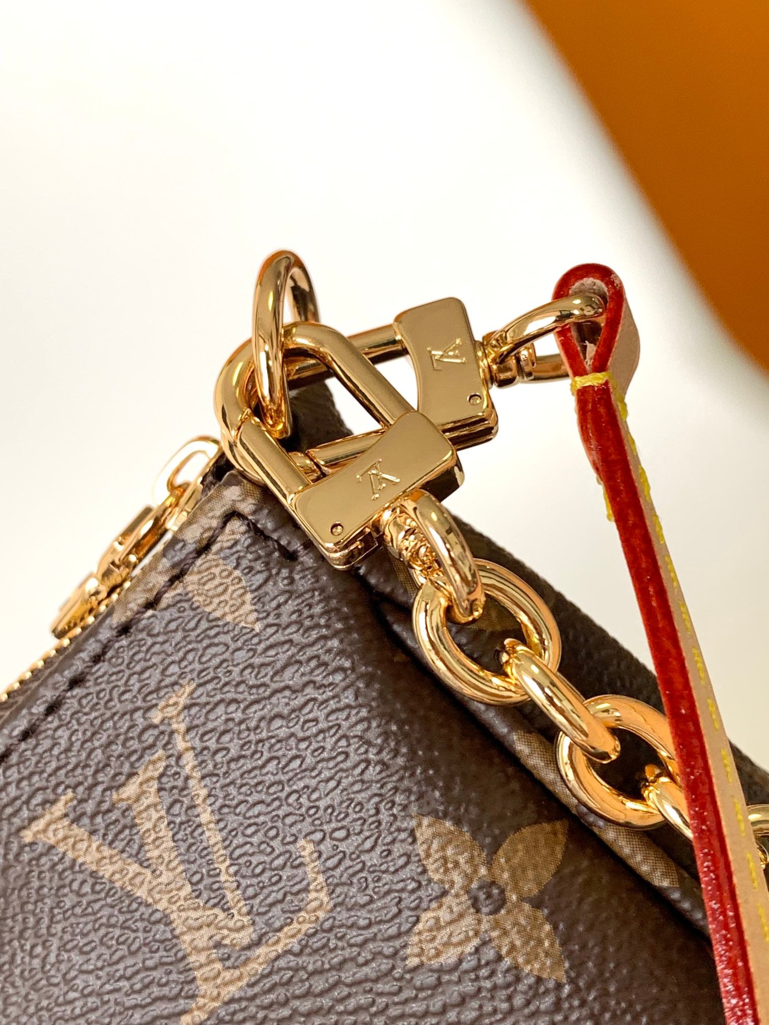 LV 2026 Pochette Accessoires Bag 23.5cm Brown Beige Canvas Cowhide