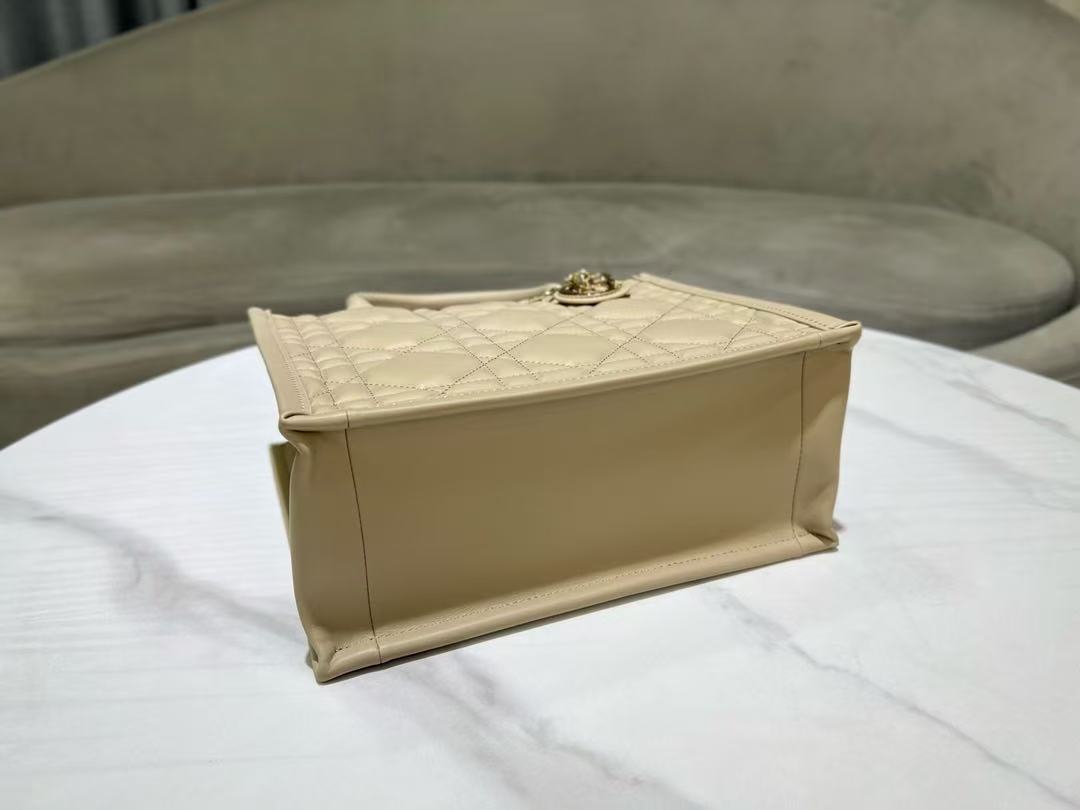 Dior 2026 Book Tote Bag 26.5cm Beige Leather