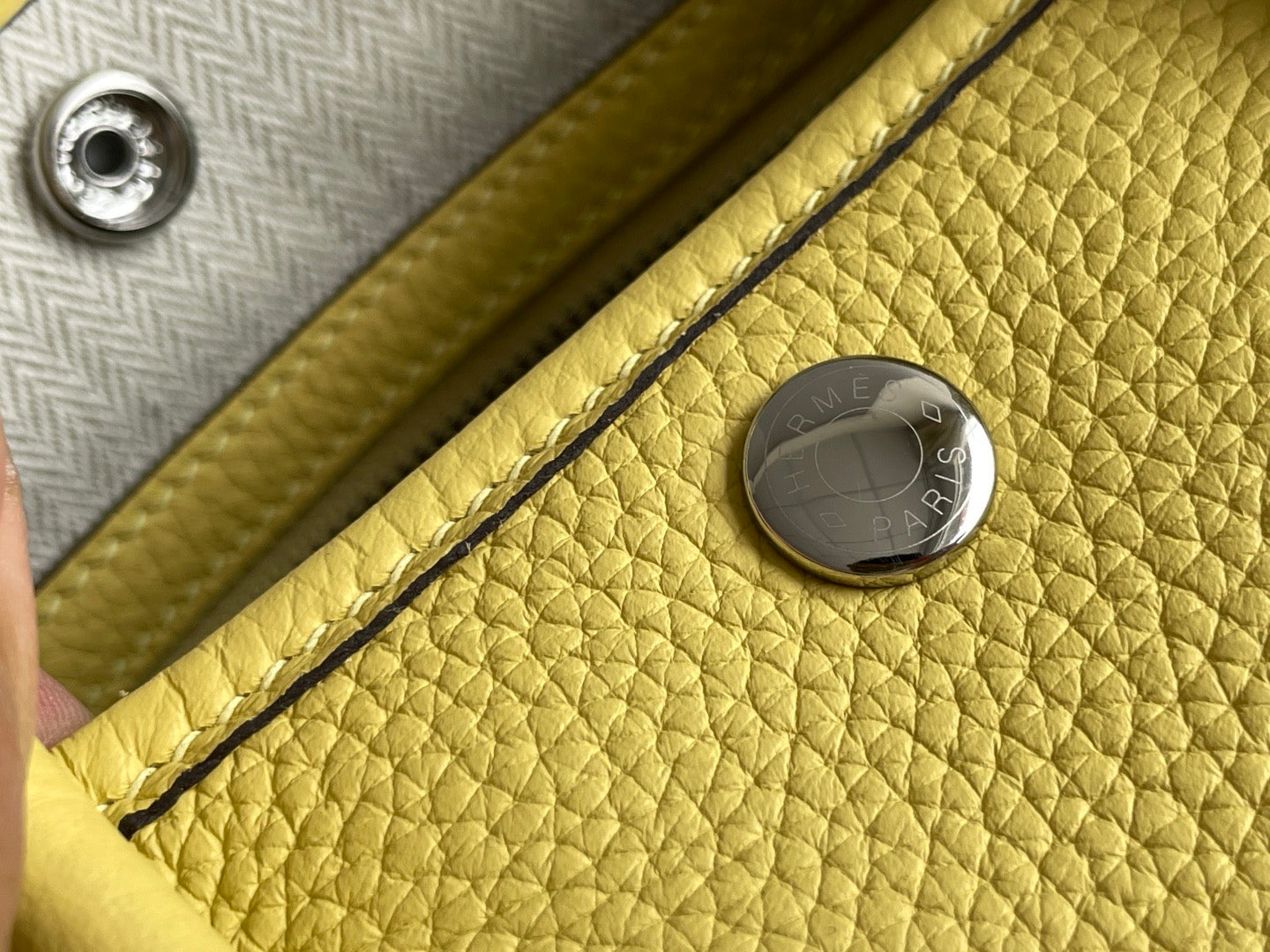 Hermes 2026 Neo Garden Party 23cm Yellow Leather