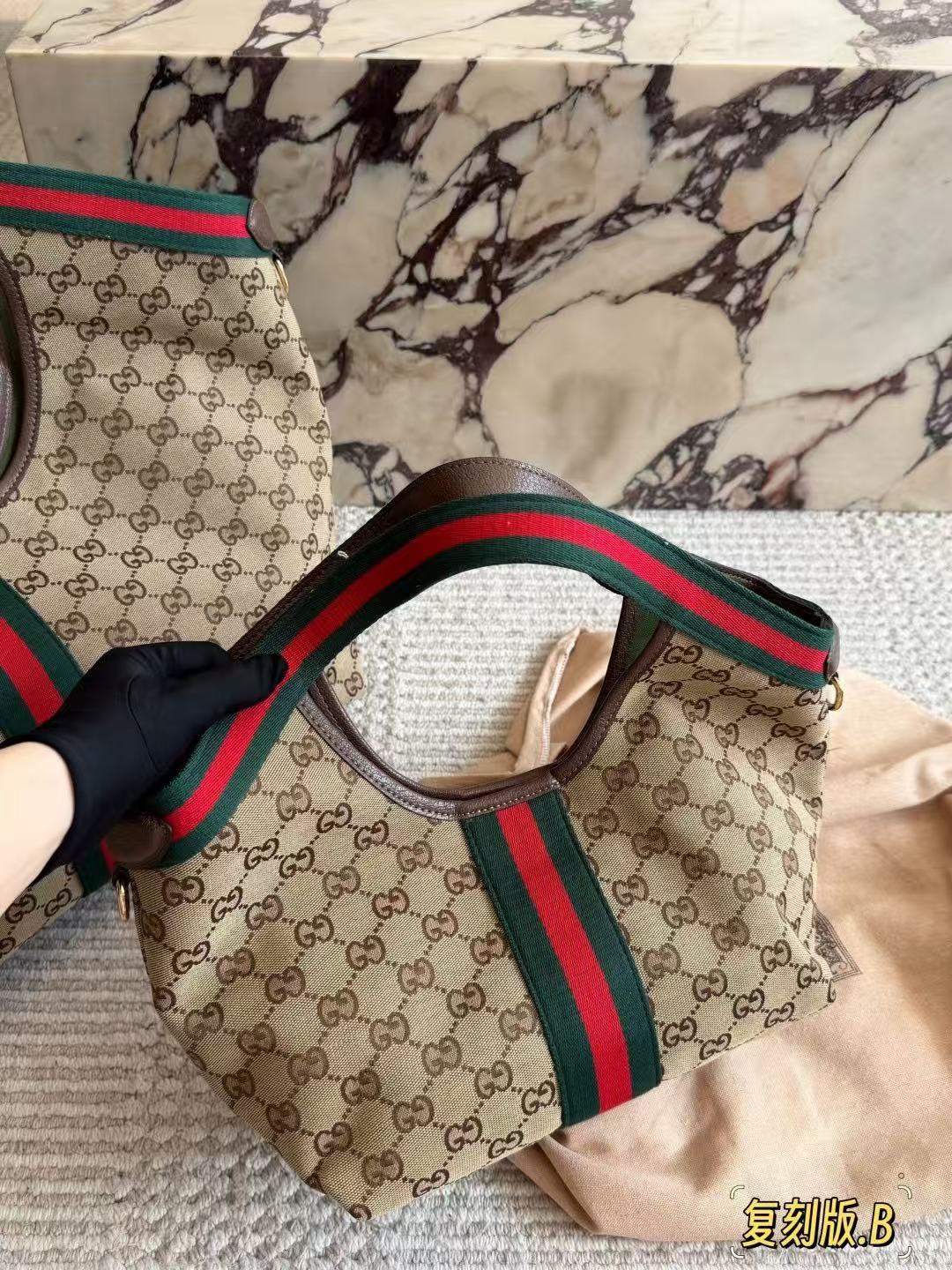 Gucci Giglio Large Tote Bag 60cm Beige Canvas