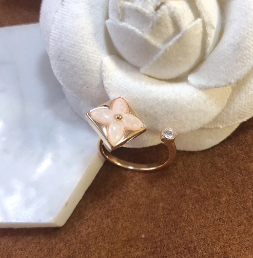 STAR 1 DIAMOND OPEN RING