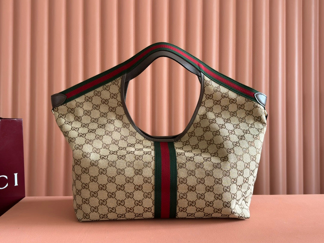 Tote bags