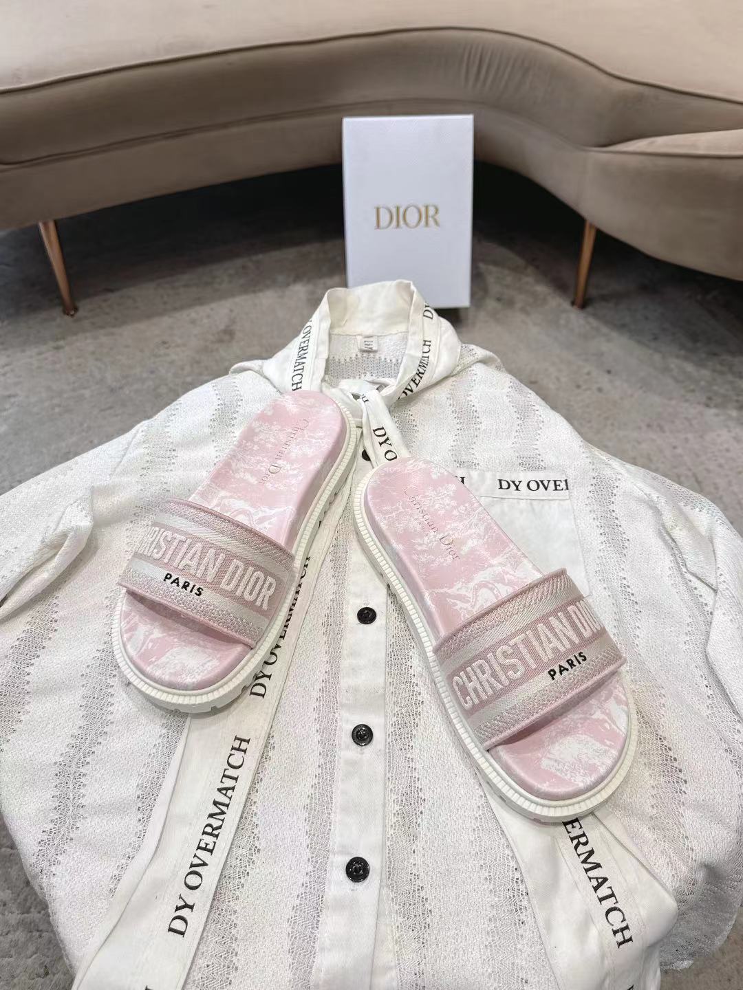 Dior 2026 Embroidered Dway Slide Fabric 944470