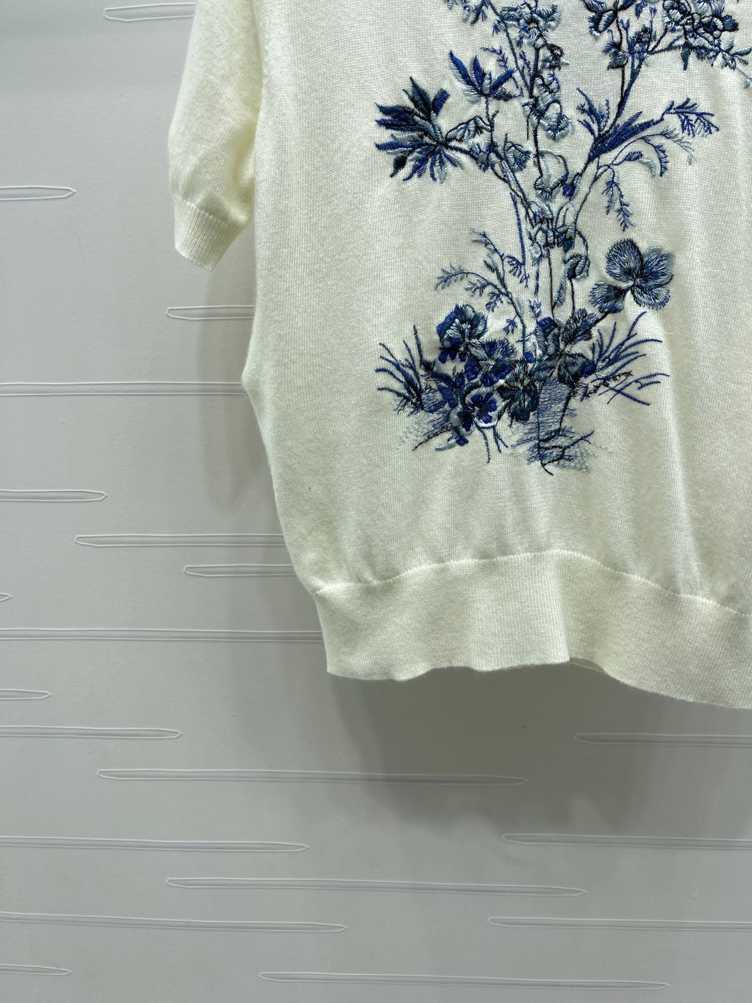 Dior 2026 Floral Embroidered Butterfl Short-Sleeve T-Shirt Wool