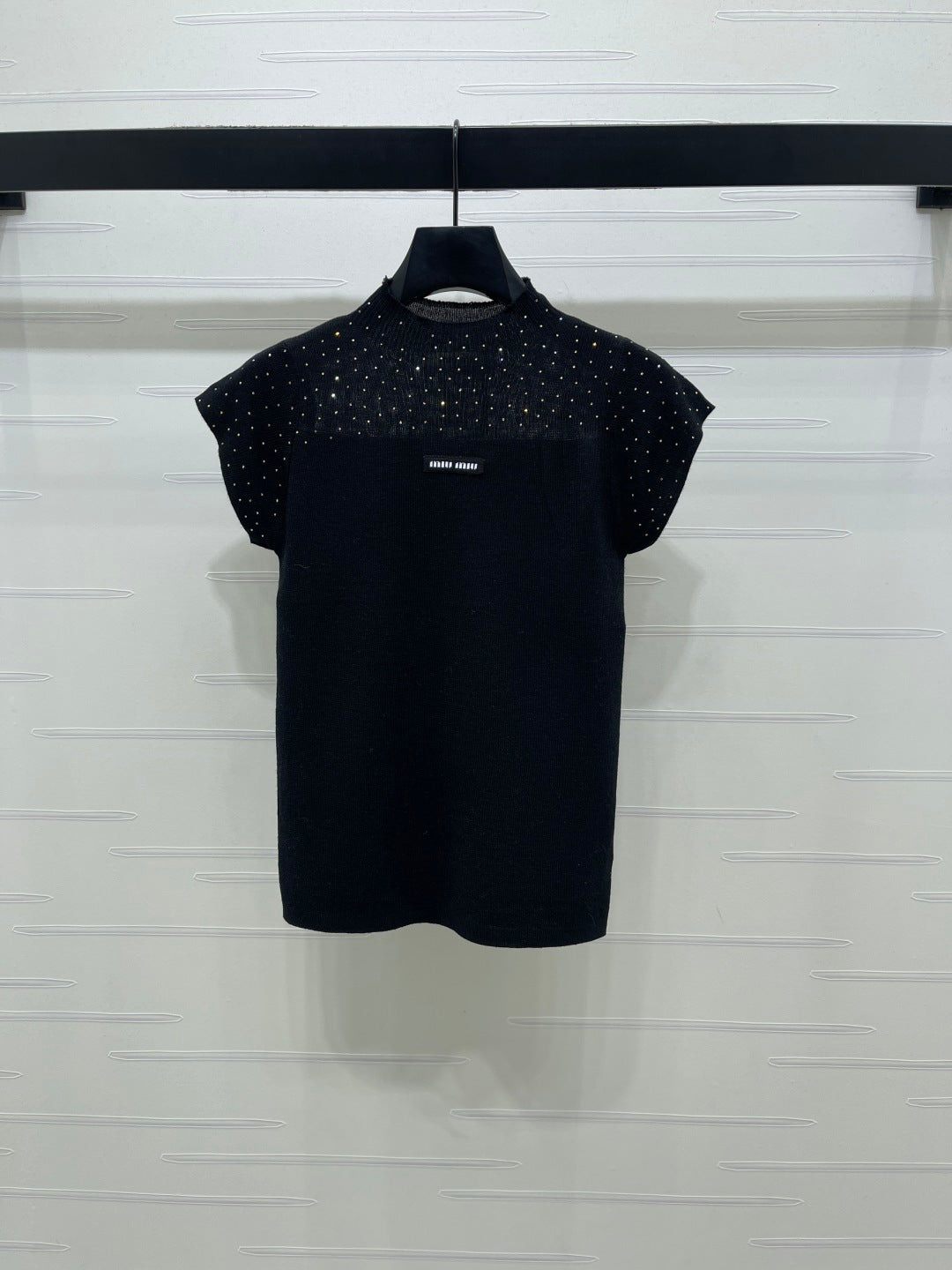 Miumiu 2026 Crew Neck Sheer Knit Short-sleeved Top Wool 352770