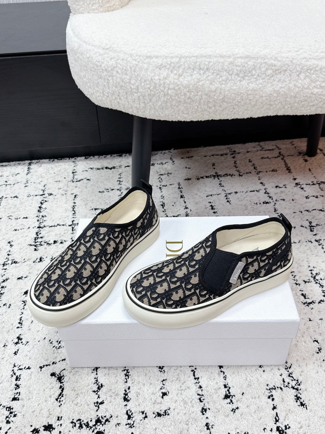 Dior 2026 Monogram Slip-on Loafers Cloth 954991