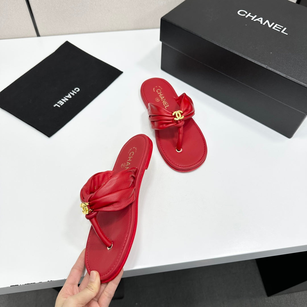 Chanel 2026 Thong Sandals Sheepskin 928636