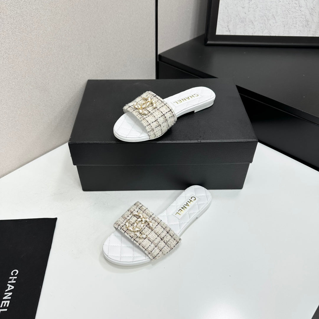 Chanel 2026 Double C Quilted Sandal Tweed Lambskin 894808