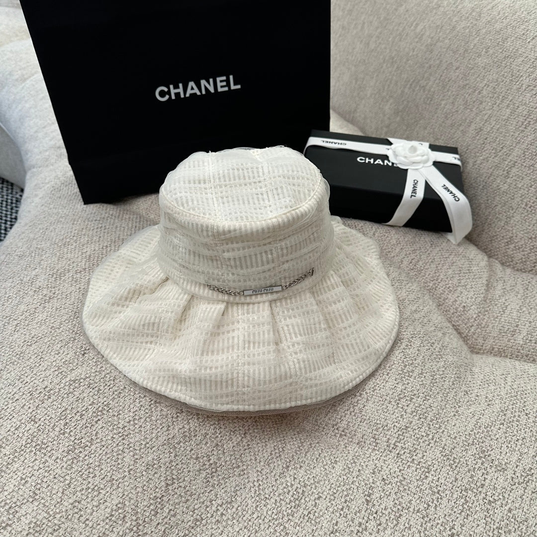 Miumiu Bucket Hat 214527