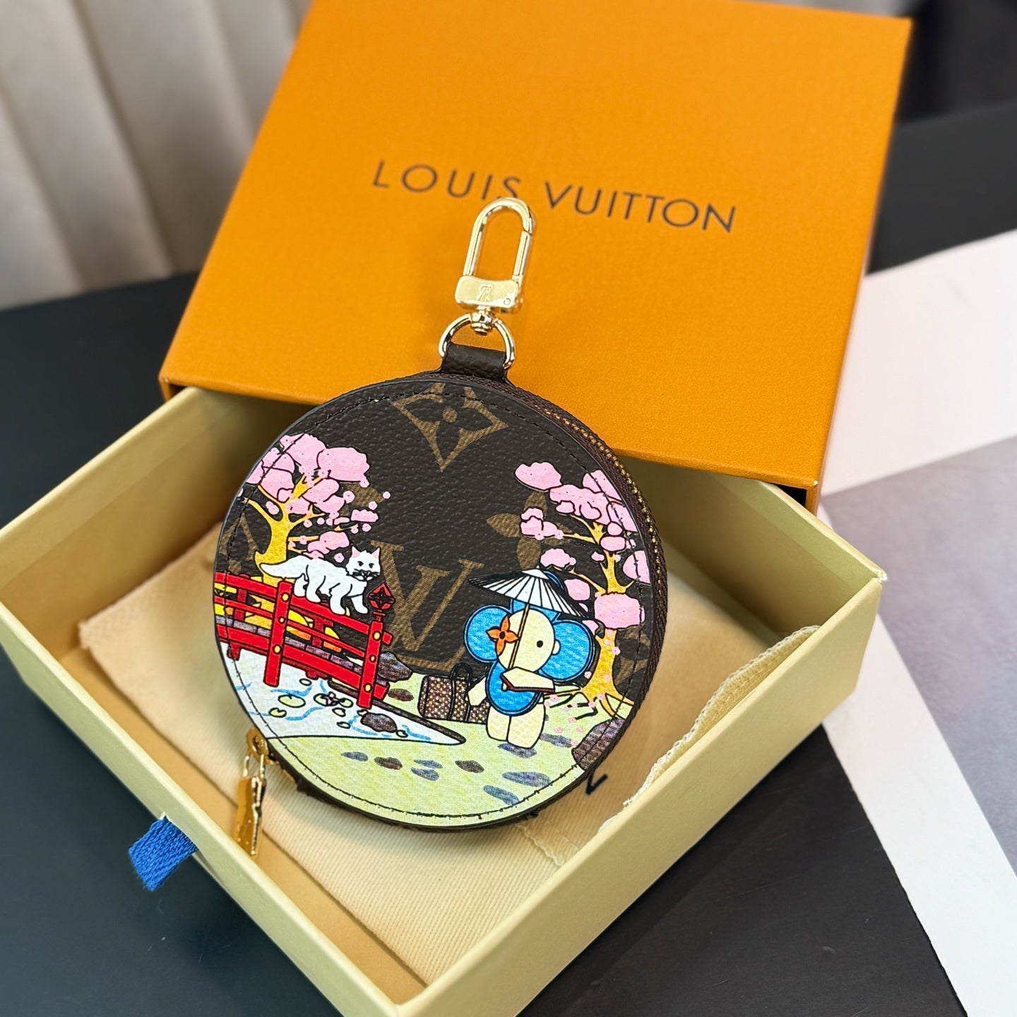 LV Vivienne Round Coin Purses Charm