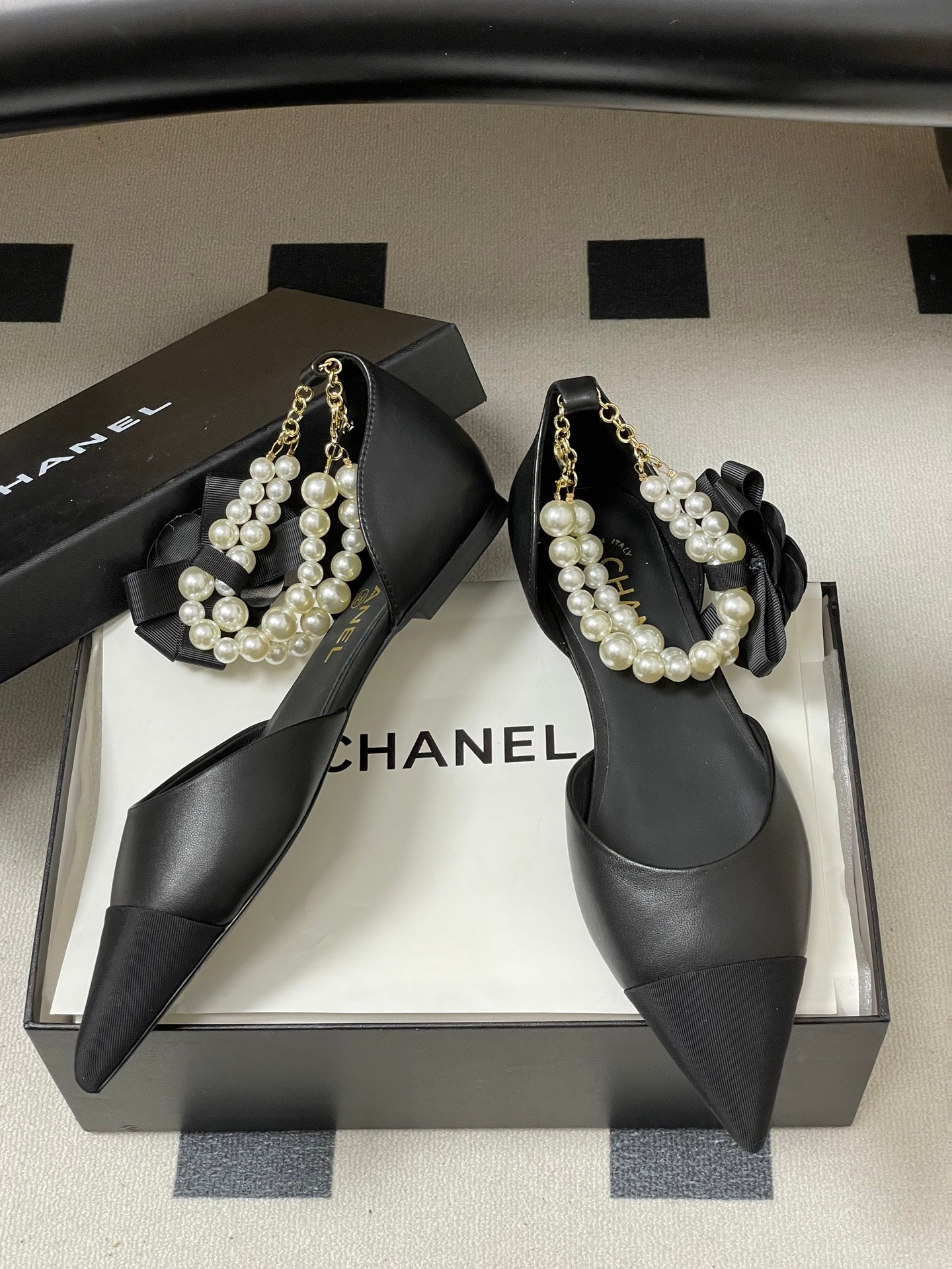 CC 26 Flat Slingback With Pearl Ankle Strap Lambskin Fabric