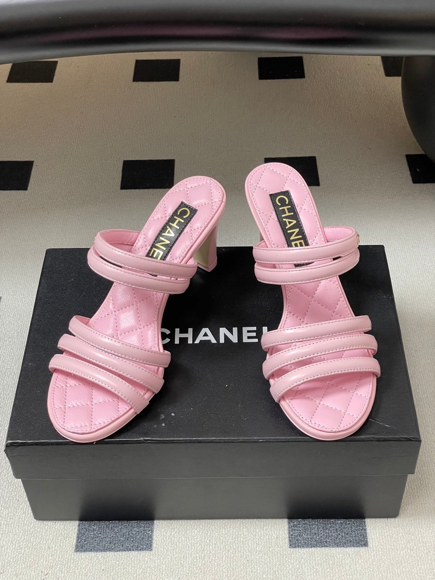 CC 26 Quilted 70mm Sandal Sheepskin 593263