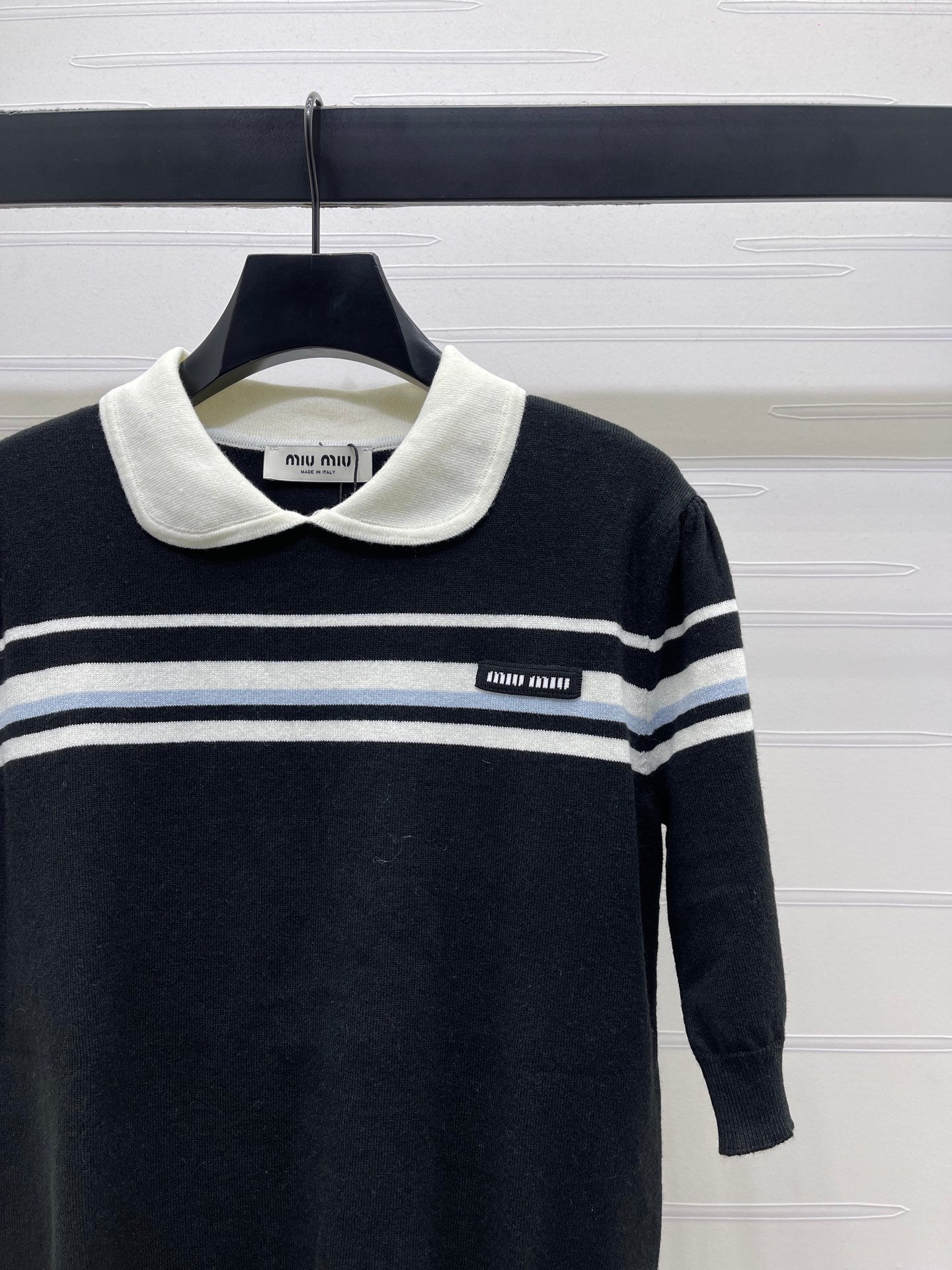 Miumiu 2026 Pan Collar Knit Short-sleeved Top Cream and Black Tencel 352458