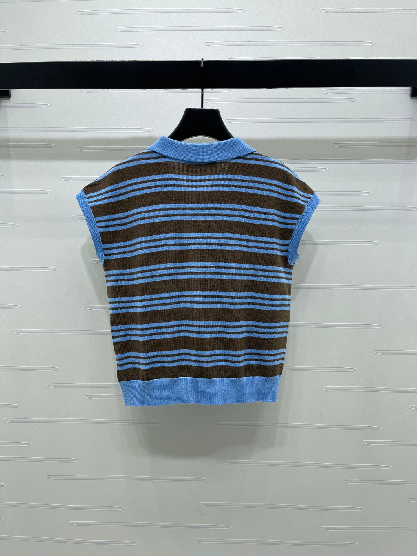 Miumiu 2026 Striped Collared Knit Vest Wool Cashmere 352445