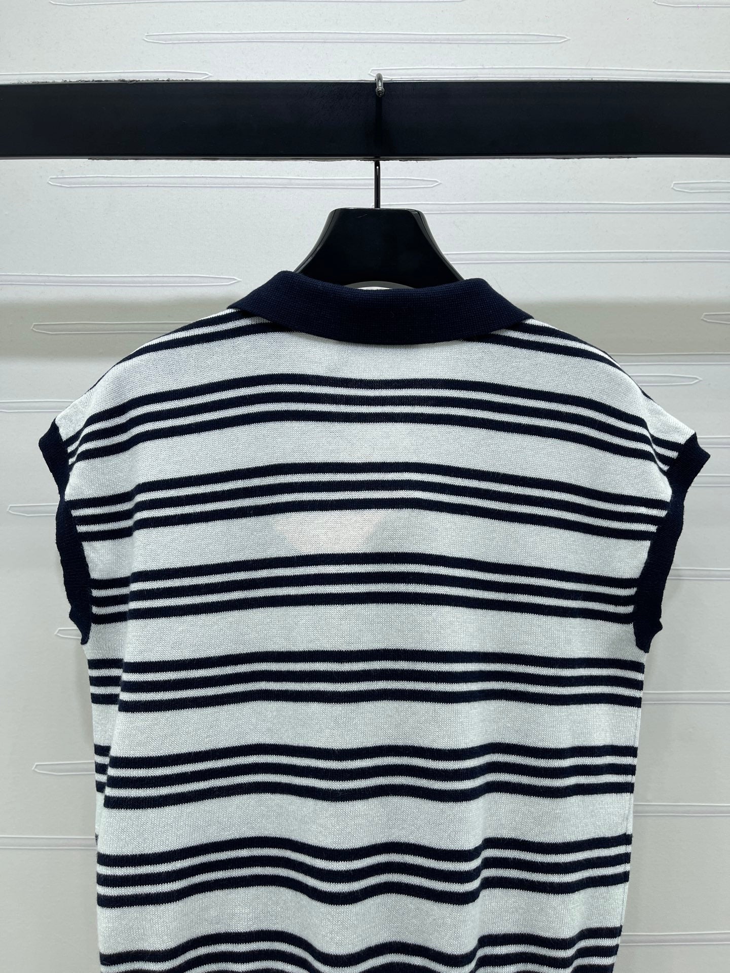 Miumiu 2026 Striped Collared Knit Vest Wool Cashmere 352445