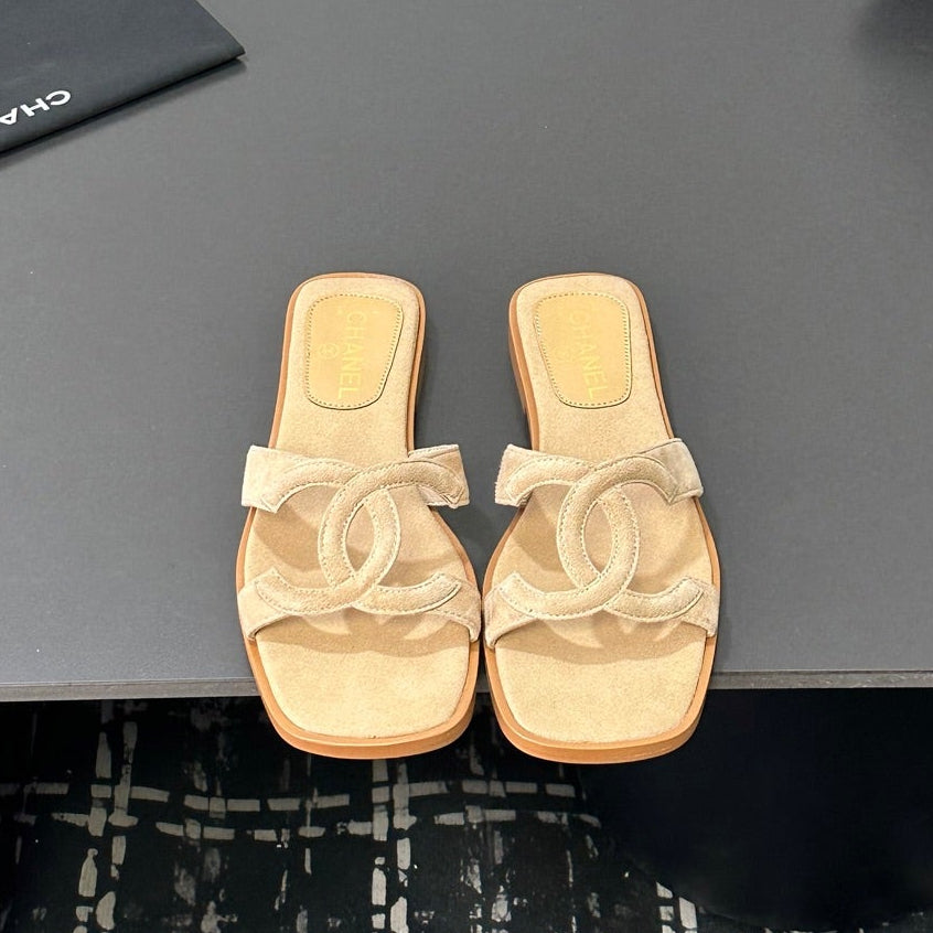 Chanel 2026 Double C Slipper Suede Lambskin 666875