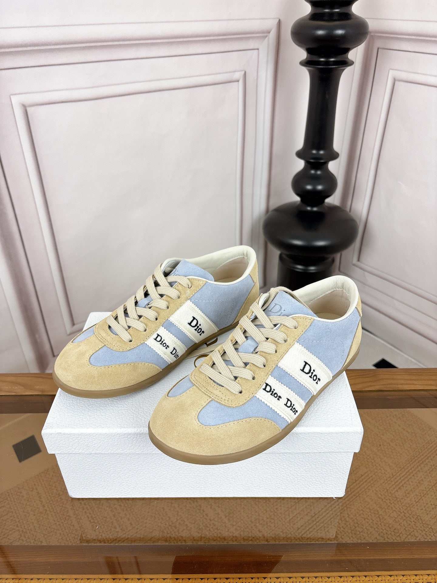 Dior 2026 Sneakers Suede Leather 931862