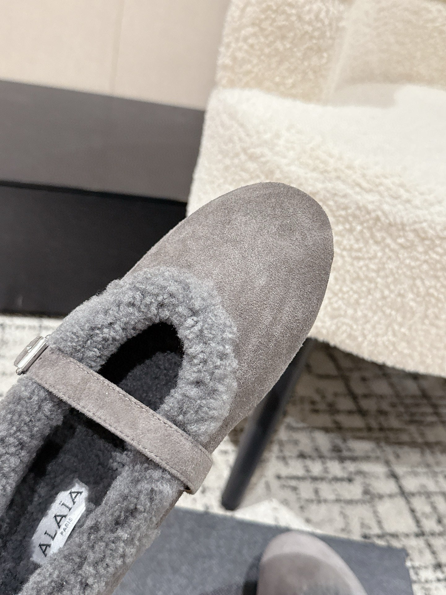 Alaia 2025 Ballet Flat Gray Suede Wool 558652